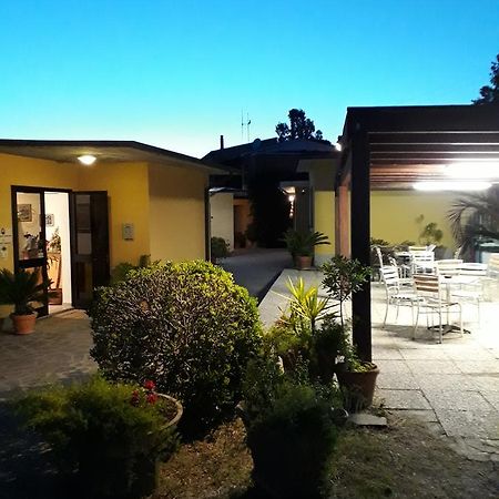 Albergo Bel Tramonto Porto Azzurro Esterno foto