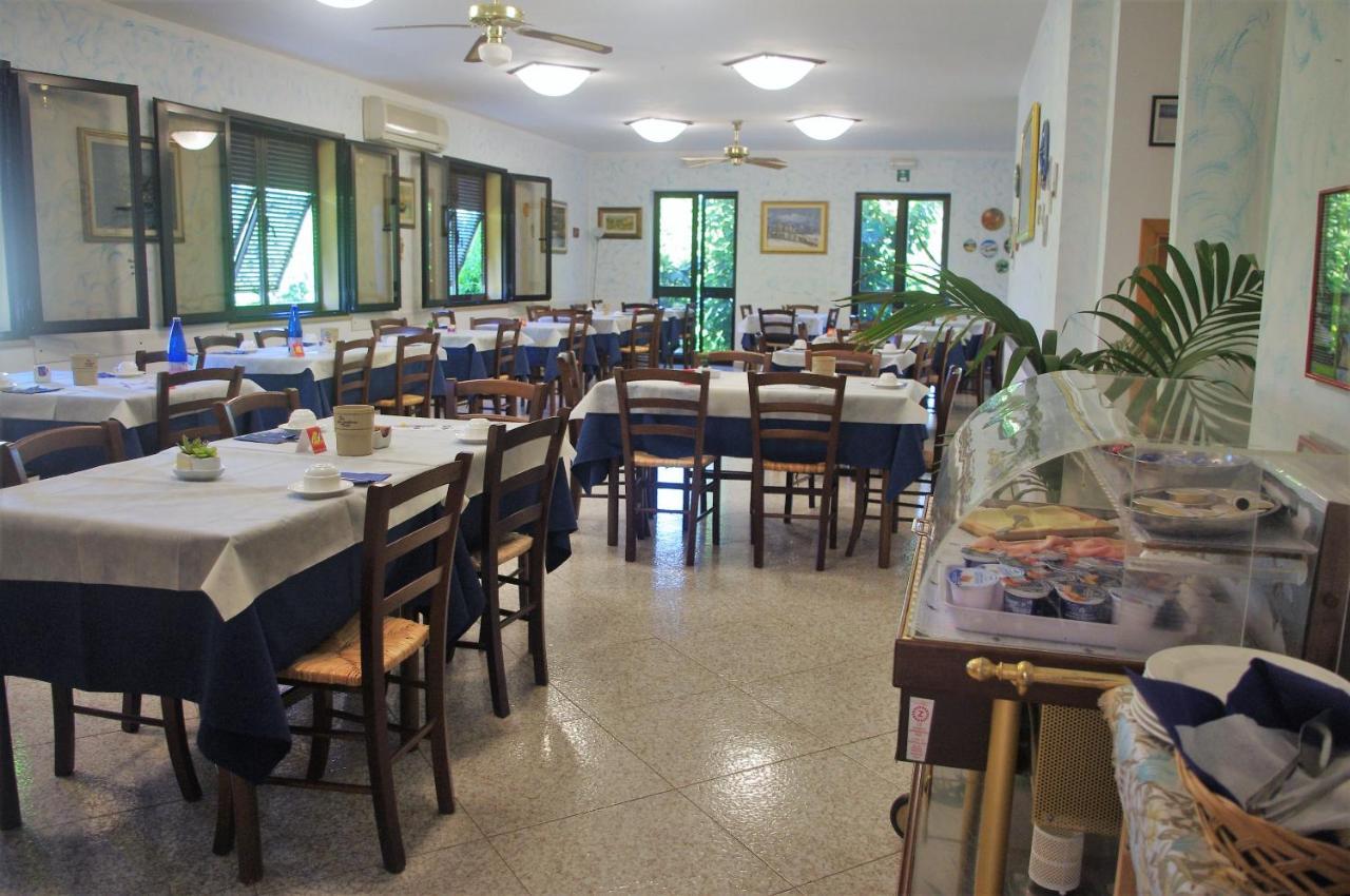 Albergo Bel Tramonto Porto Azzurro Esterno foto